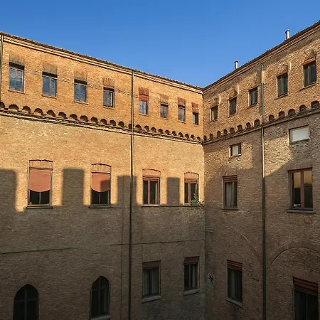 Fuori Dai Coppi - 4*
