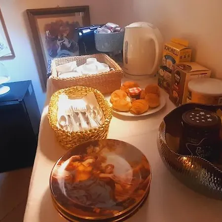 Fuori Dai Coppi - Alojamento de Acomodação e Pequeno-almoço 4*